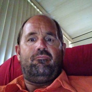 Meet your Posher, Clint